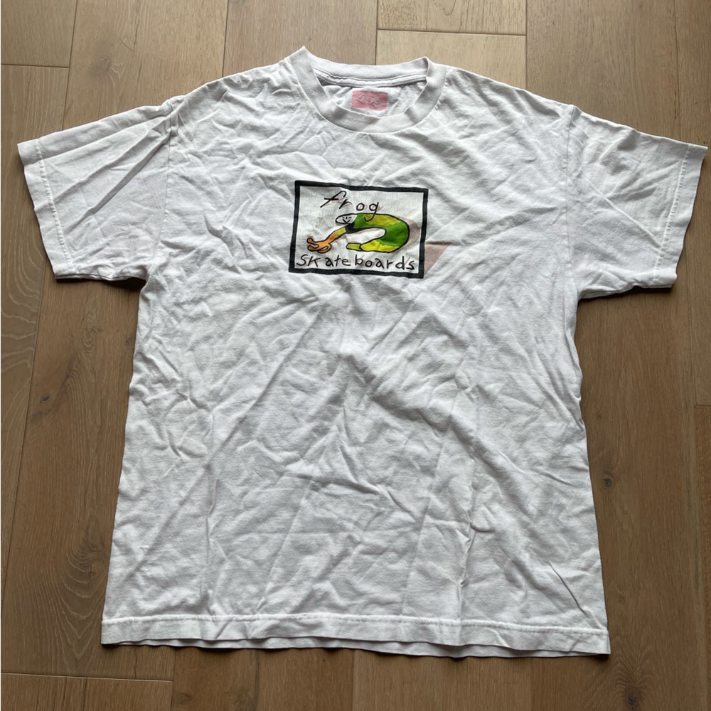 Frog tee shirt